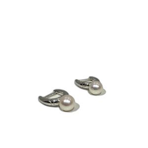 Mikimoto Akoya Cultured Pearl Hoop Earrings 18K White Gold Classic Elegance